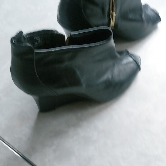 H & M Peep Toe Wedge Ankle Boot - Picture 3 of 6